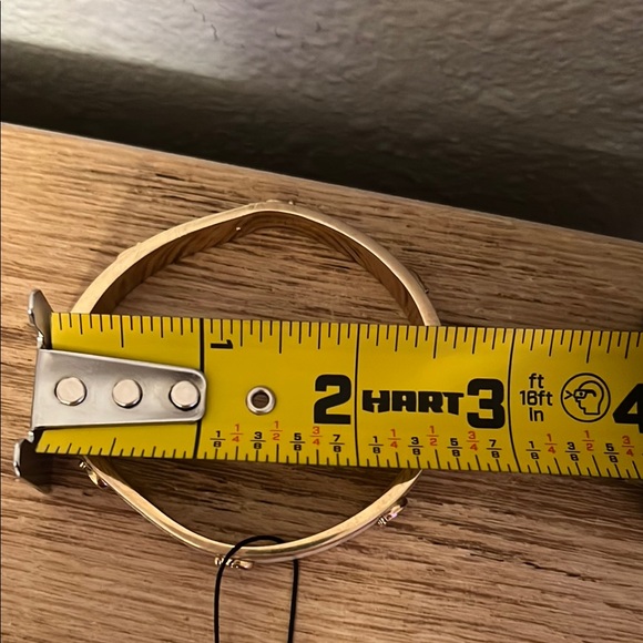 Coach Gold and White Bracelet. Has small crack in white paint on one side. - Picture 6 of 6